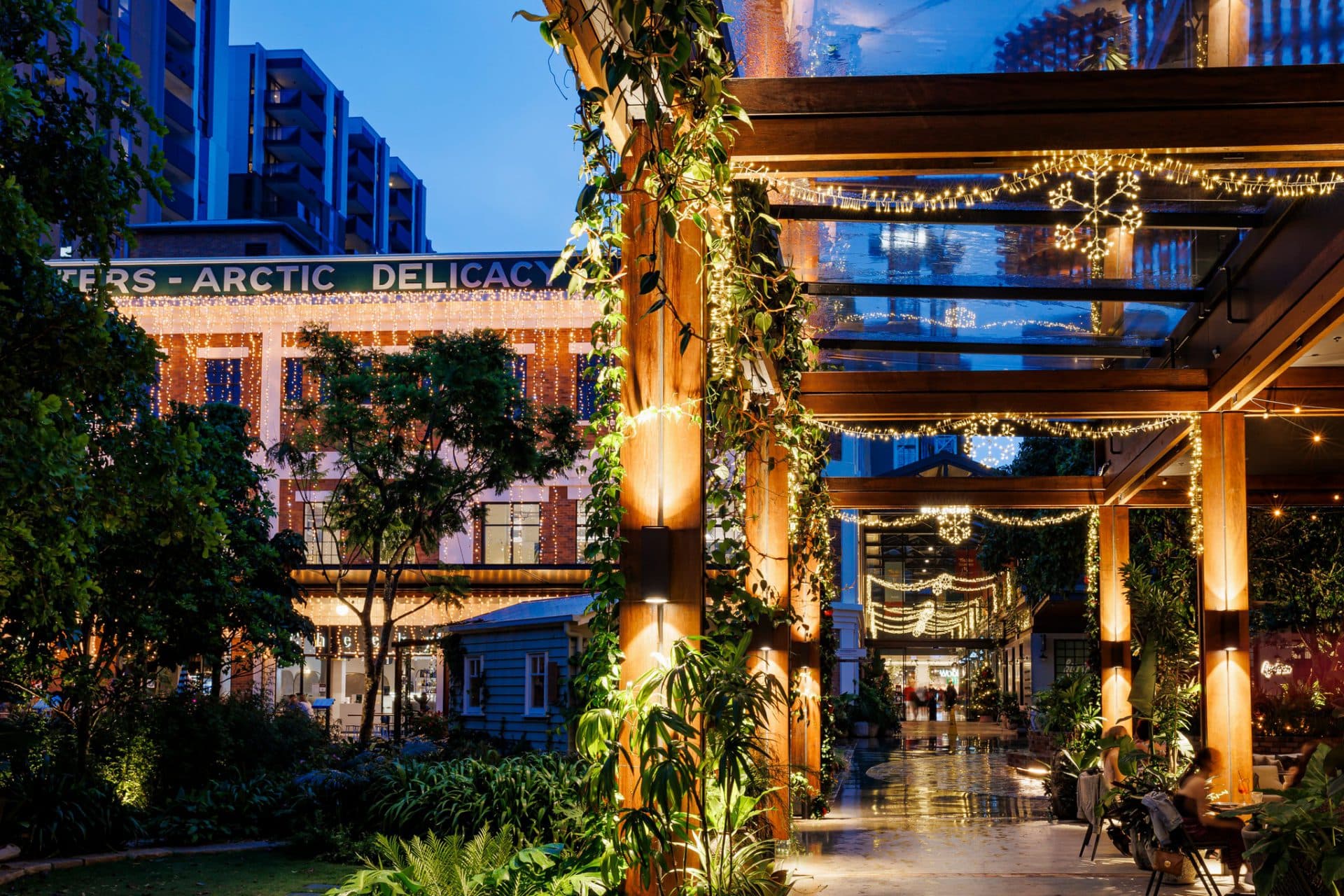 West Village, West End